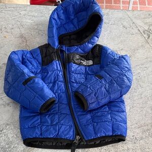 The North Face Kids' Blue and Black Quilted Jacket